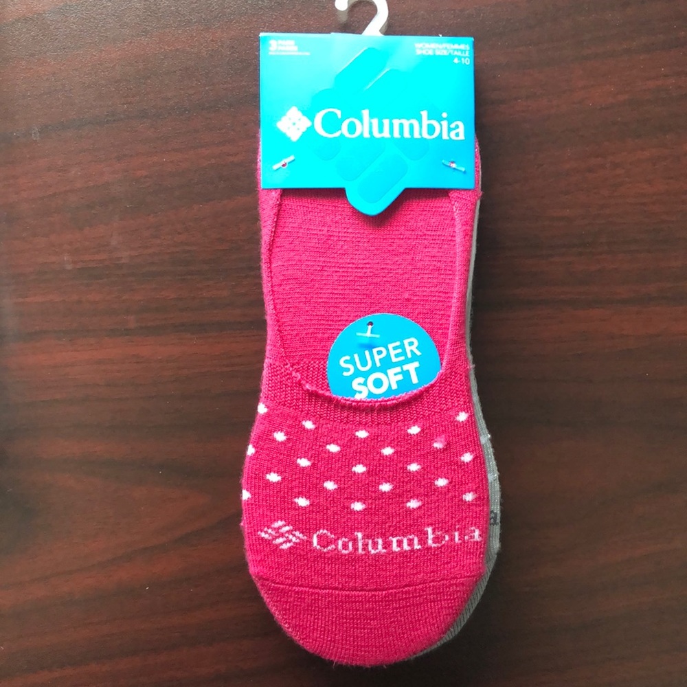 Columbia Women’s Liner Socks 3 Pairs Super Soft No Show Invisible Polka Dot
